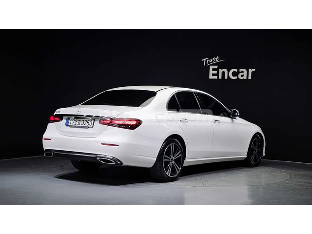 Mercedes-Benz E 250 2021* 9G TRONICK* DIGITAL* KEYLESS* AMBIENT* КРАЙН - автомобили, коли, обяви за нови и употребявани 2