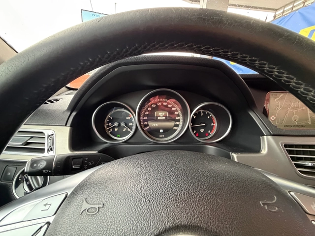 Mercedes-Benz E 250 LED* INTELIGENT* Distronik* Ръчка - автомобили, коли, обяви за нови и употребявани 11