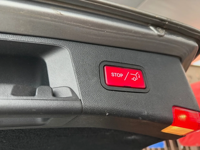 Mercedes-Benz E 250 LED* INTELIGENT* Distronik* Ръчка - автомобили, коли, обяви за нови и употребявани 7