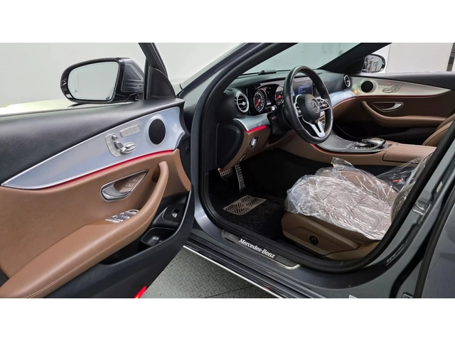 Mercedes-Benz E 250 КАМЕРА| ПОДГРЕВ| ШИБИДАХ| - автомобили, коли, обяви за нови и употребявани 8