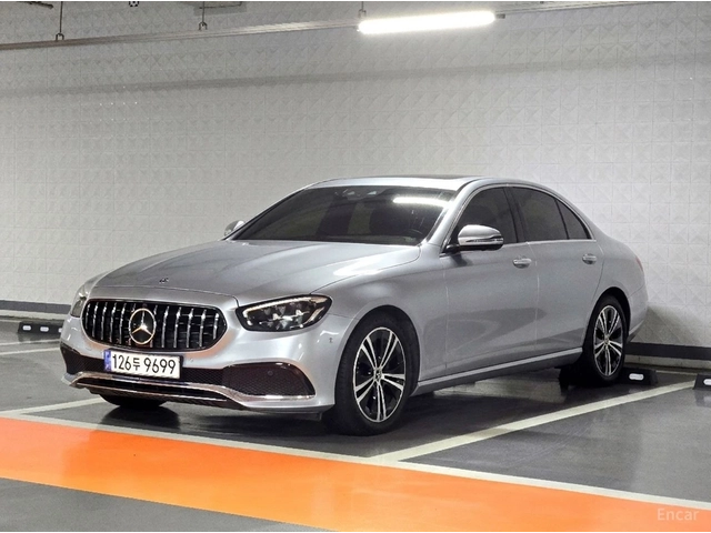 Mercedes-Benz E 250 AVANGARDE* КОЖА* НАВИ* ПАНО* КАМЕРА - автомобили, коли, обяви за нови и употребявани 0