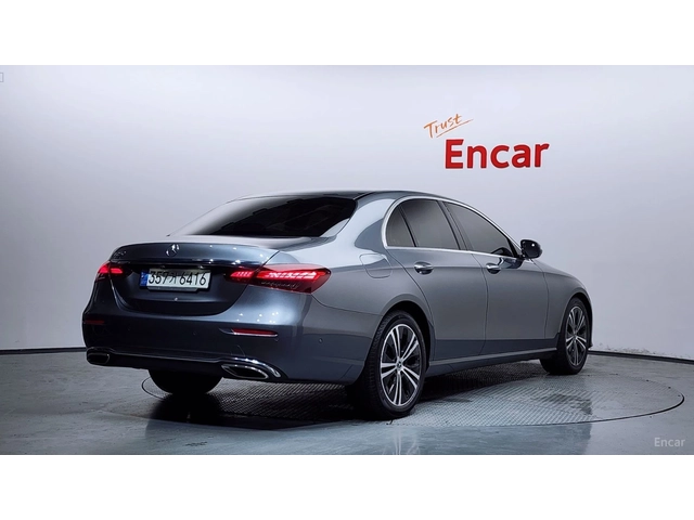 Mercedes-Benz E 250 AVANGARDE* КОЖА* НАВИ* ПАНО - автомобили, коли, обяви за нови и употребявани 1