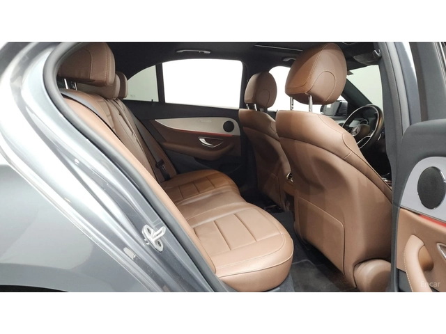 Mercedes-Benz E 250 AVANGARDE* КОЖА* НАВИ* ПАНО - автомобили, коли, обяви за нови и употребявани 8
