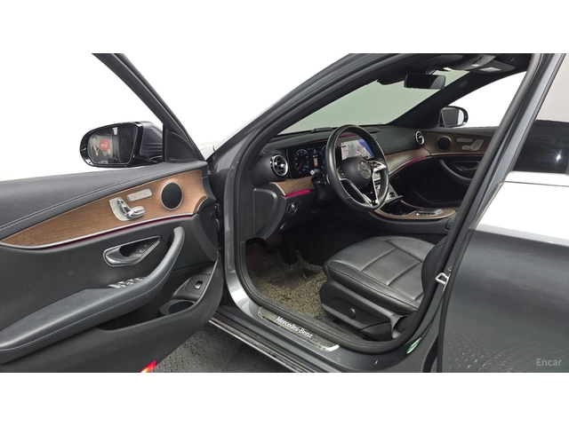Mercedes-Benz E 250 EXCLUSIVE* КОЖА* НАВИ* ОБДУХВ* ПАНО - автомобили, коли, обяви за нови и употребявани 7