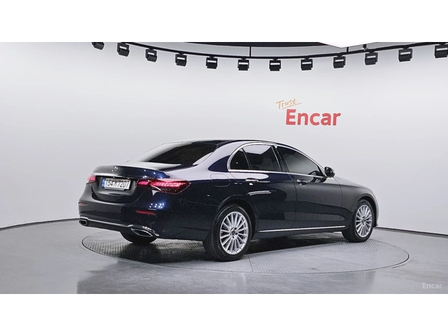Mercedes-Benz E 250 EXCLUSIVE* HUD* 360* КОЖА* ПАНО* НАВИ - автомобили, коли, обяви за нови и употребявани 1