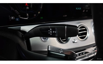 Mercedes-Benz E 250 ПАМЕТ* СЛЕД НА ЛЕНТИ* 4 ПОДГРЕВА* КАМЕРА - автомобили, коли, обяви за нови и употребявани 8