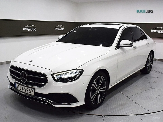 Mercedes-Benz E 250 ПАМЕТ* КАМЕРА* DIGITAL* DISTRONIC* ПОДГРЕВ* ПАНО* - автомобили, коли, обяви за нови и употребявани 0