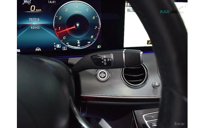 Mercedes-Benz E 250 ПАМЕТ* КАМЕРА* DIGITAL* DISTRONIC* ПОДГРЕВ* ПАНО* - автомобили, коли, обяви за нови и употребявани 10