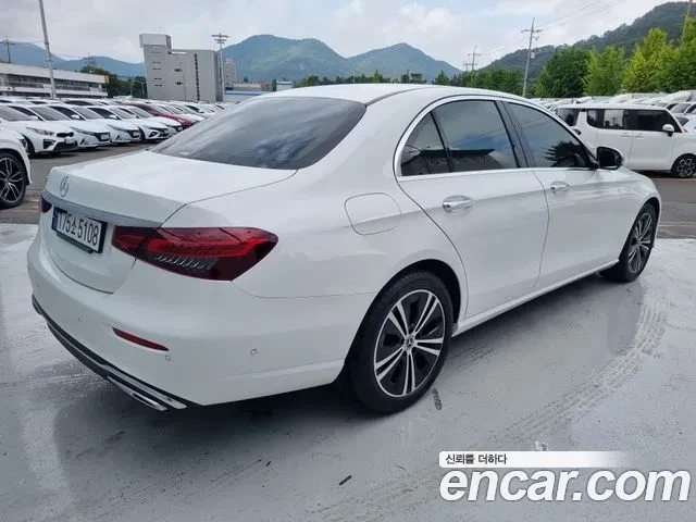 Mercedes-Benz E 250 AVANTGARDE - автомобили, коли, обяви за нови и употребявани 1