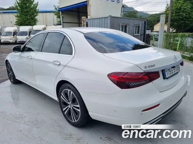 Mercedes-Benz E 250 AVANTGARDE - автомобили, коли, обяви за нови и употребявани 3