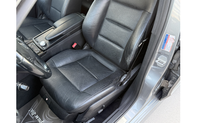Mercedes-Benz E 250 D* 2011г.* РЪЧКА* Топ Състояние* Сервизна История - автомобили, коли, обяви за нови и употребявани 7