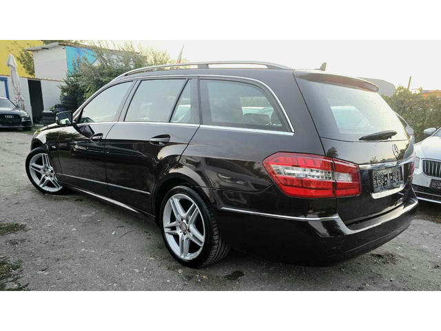Mercedes-Benz E 250 ТОП СЪСТОЯНИЕ/AVANTGARDE/LED - автомобили, коли, обяви за нови и употребявани 3