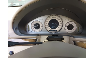 Mercedes-Benz E 270 AVANGARDE - автомобили, коли, обяви за нови и употребявани 10