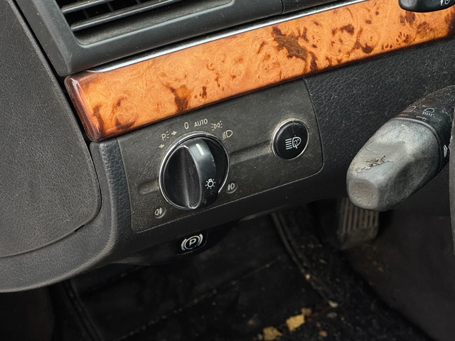 Mercedes-Benz E 270 Elegance - автомобили, коли, обяви за нови и употребявани 12