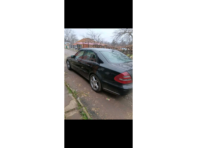 Mercedes-Benz E 270 Седан - автомобили, коли, обяви за нови и употребявани 4