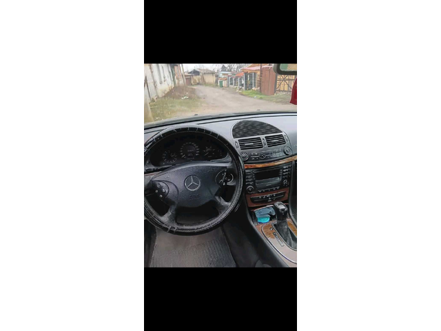 Mercedes-Benz E 270 Седан - автомобили, коли, обяви за нови и употребявани 8