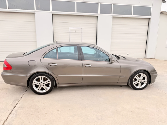 Mercedes-Benz E 280 3.0cdi * EVO* UNIKAT* - автомобили, коли, обяви за нови и употребявани 12