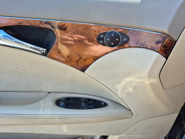 Mercedes-Benz E E - автомобили, коли, обяви за нови и употребявани 0