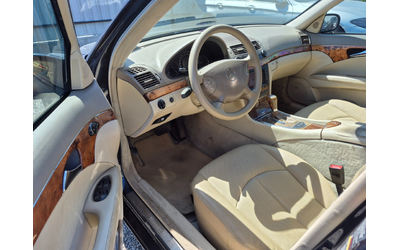 Mercedes-Benz E E - автомобили, коли, обяви за нови и употребявани 11