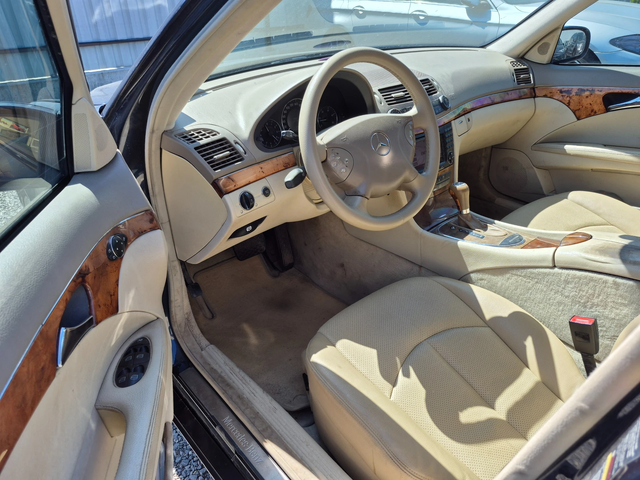 Mercedes-Benz E E - автомобили, коли, обяви за нови и употребявани 11