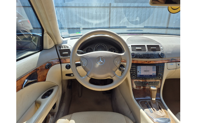 Mercedes-Benz E E - автомобили, коли, обяви за нови и употребявани 13