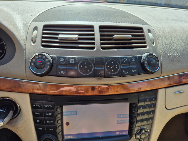 Mercedes-Benz E E - автомобили, коли, обяви за нови и употребявани 16