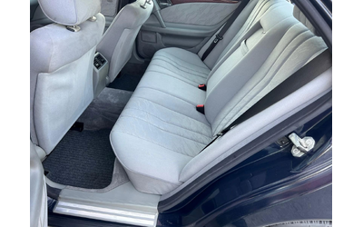 Mercedes-Benz E 290 - автомобили, коли, обяви за нови и употребявани 14