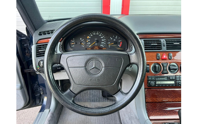 Mercedes-Benz E 290 - автомобили, коли, обяви за нови и употребявани 9