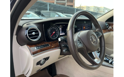 Mercedes-Benz E 300 9G-TRONIC  4MATIC - автомобили, коли, обяви за нови и употребявани 10