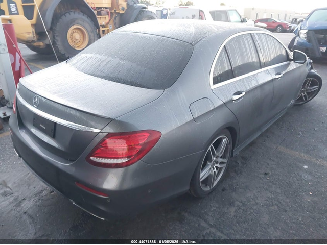 Mercedes-Benz E 300 2.0L I-4 DI, DOHC, VVT, TURBO, 241HP Rear Wheel Drive - автомобили, коли, обяви за нови и употребявани 3