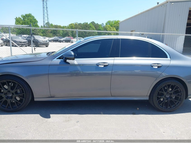 Mercedes-Benz E 300 2.0L I-4 DI, DOHC, VVT, TURBO, 241HP Rear Wheel Drive - автомобили, коли, обяви за нови и употребявани 13