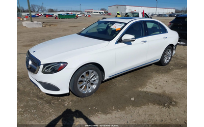 mercedes-benz-e-300-2-0l-i-4-di-dohc-vvt-turbo-241hp-rear-wheel-drive - 1