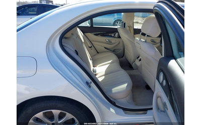 Mercedes-Benz E 300 2.0L I-4 DI, DOHC, VVT, TURBO, 241HP Rear Wheel Drive - автомобили, коли, обяви за нови и употребявани 7