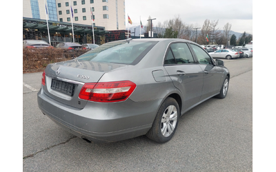 mercedes-benz-e-300 - 3