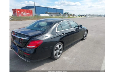 mercedes-benz-e-300 - 5