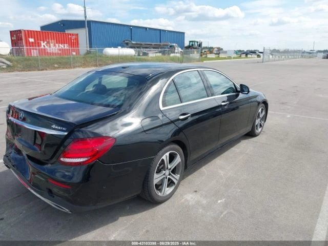Mercedes-Benz E 300 4MATIC* AMG-PACK* ПОДГРЕВИ* АВТО КРЕДИТ - автомобили, коли, обяви за нови и употребявани 5