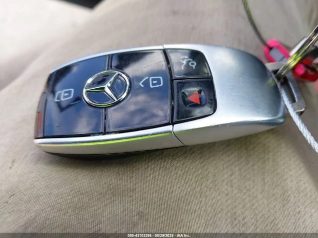 Mercedes-Benz E 300 4MATIC* AMG-PACK* ПОДГРЕВИ* АВТО КРЕДИТ - автомобили, коли, обяви за нови и употребявани 9