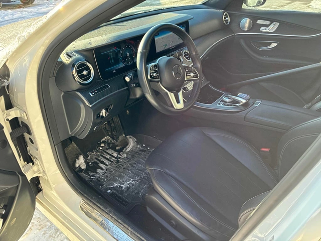 Mercedes-Benz E 300 * CARFAX * ЦЕНА ДО БГ - автомобили, коли, обяви за нови и употребявани 5