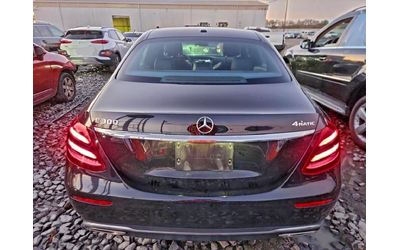 mercedes-benz-e-300 - 5