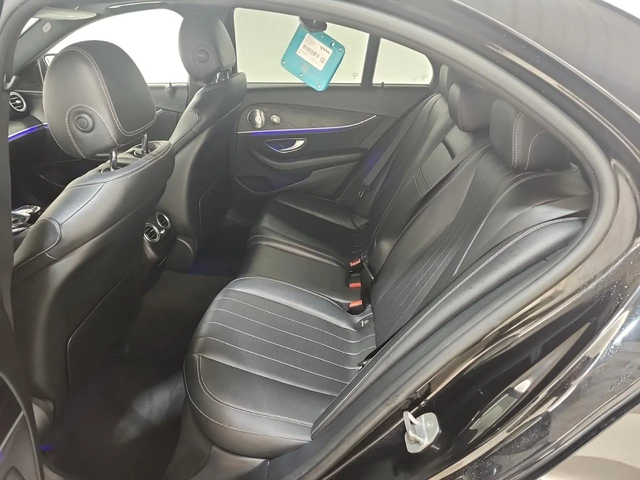 Mercedes-Benz E 300 Burmester* 360* AMG packet* Пано* - автомобили, коли, обяви за нови и употребявани 10