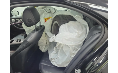 Mercedes-Benz E 300 С РЕГИСТРАЦИЯ & АВТО КРЕДИТ - автомобили, коли, обяви за нови и употребявани 11