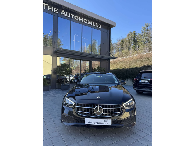 Mercedes-Benz E 300 DE - автомобили, коли, обяви за нови и употребявани 0