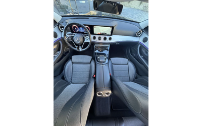 Mercedes-Benz E 300 DE - автомобили, коли, обяви за нови и употребявани 12