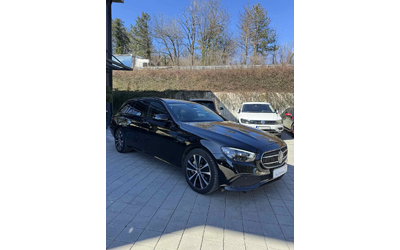 mercedes-benz-e-300 - 1