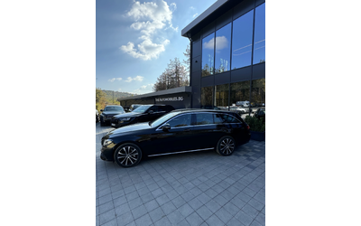 mercedes-benz-e-300 - 4