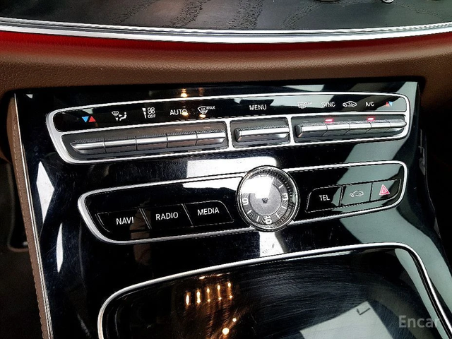 Mercedes-Benz E 300 4MATIC FACE AMG PACK* HEAD-UP* 360 CAM* ОБДУХВАНЕ* - автомобили, коли, обяви за нови и употребявани 8