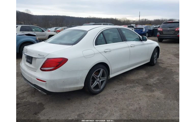 mercedes-benz-e-300 - 1