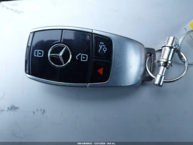 Mercedes-Benz E 300 * BURMESTER* KEYLESS* ПАНОРАМА* КОЖА* ПОДГРЕВ* - автомобили, коли, обяви за нови и употребявани 13