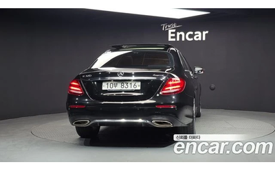 mercedes-benz-e-300 - 4