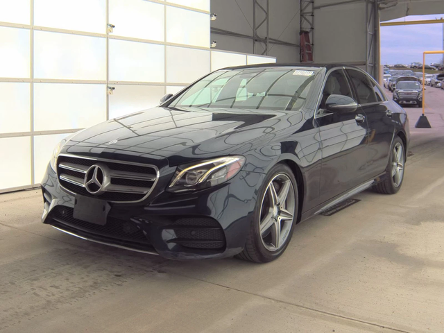 Mercedes-Benz E 300 AMG* PACK* 4MATIC* BURMESTER* МЪРТВА* ТОЧКА* МАСАЖ - автомобили, коли, обяви за нови и употребявани 0